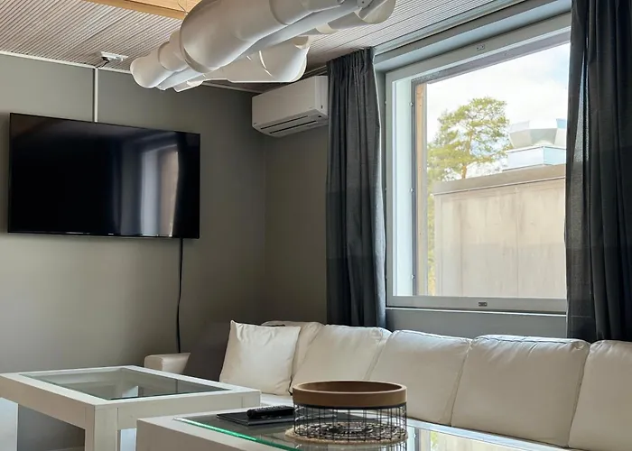 فندق Iisalmi Runni