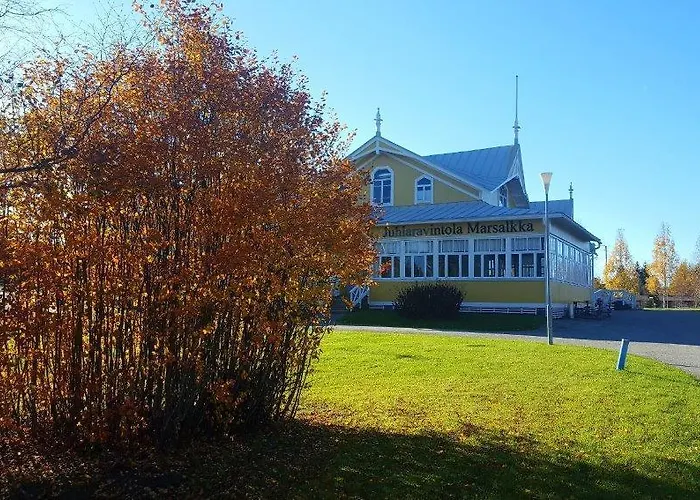 فندق Iisalmi Runni