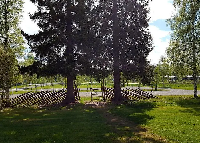 فندق Iisalmi Runni